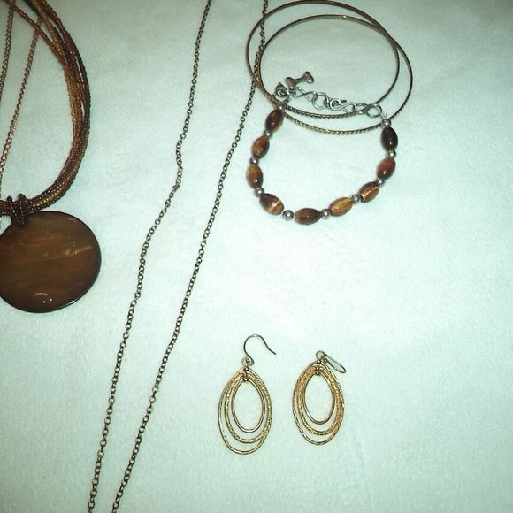 WOMENS JEWELRY LOT~NECKLACES BRACELETS RING EARRINGS CHOKERS-HEALING STONES - Picture 4 of 5
